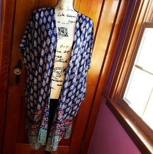 Angie floral Kimono size small